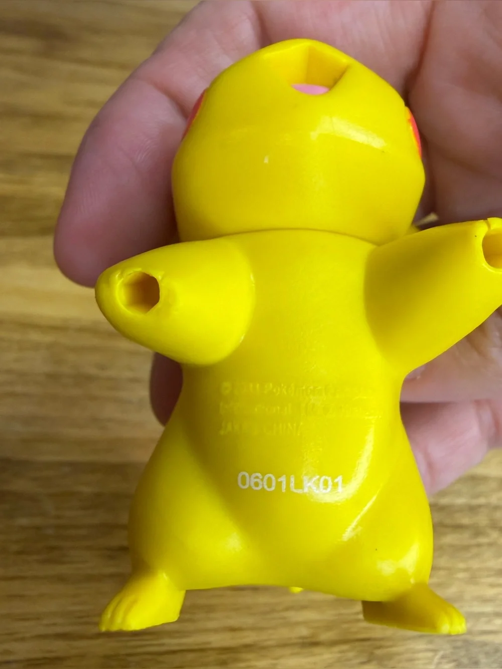 Pokémon Pikachu Figure 2011 JAKKS All Fours Pose, Yelling Expression Toy